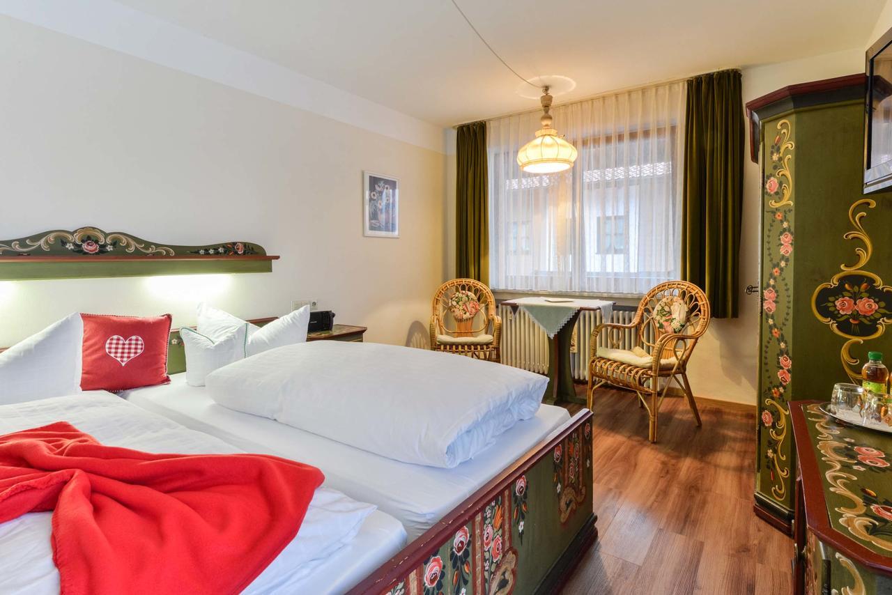 Ferienhotel Hahn Garni Ruhpolding Exterior foto